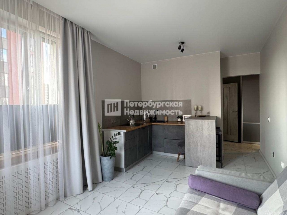 Продажа студии Комендантский пр-кт,  д. 1