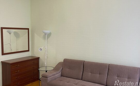 Продажа 2-комн квартиры на вторичном рынке Козихинский Б. пер,  д. 17