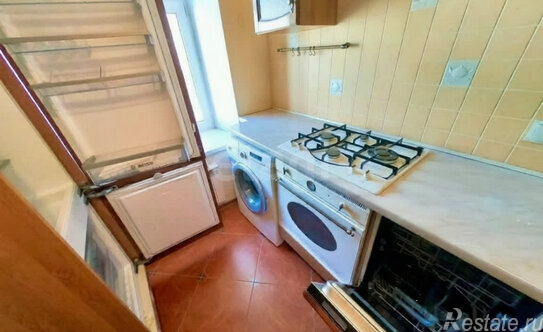 Продажа 2-комн квартиры на вторичном рынке ул Блохина,  д. 20/7