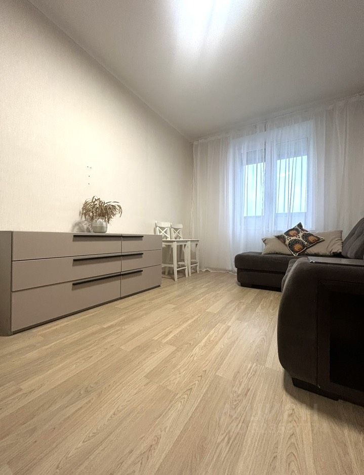 Аренда 2-комн квартиры на вторичном рынке Зенино ЖК Самолет мкр, Люберцы, улица Камова,  д. 5к2