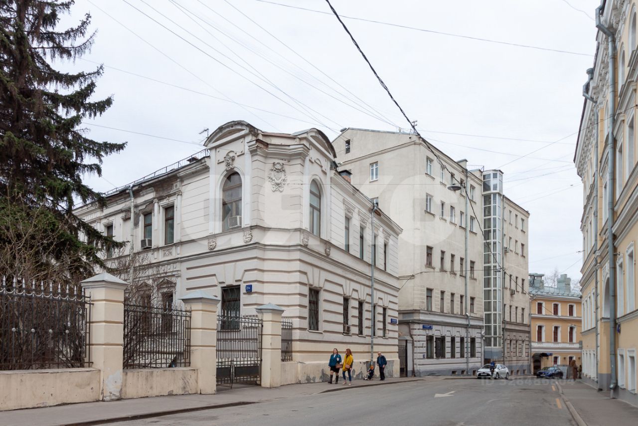 Продажа 1-комн квартиры на вторичном рынке Нижний Кисловский переулок, 8/2С2