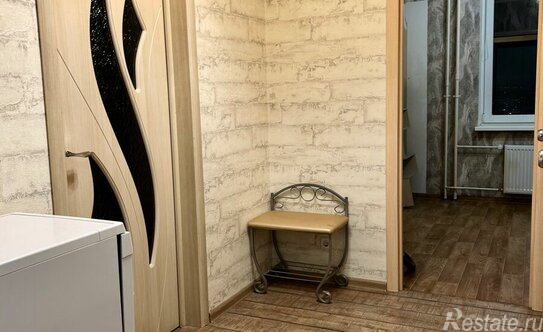 Продажа 2-комн квартиры на вторичном рынке Мурино г, Шувалова ул,  д. 2