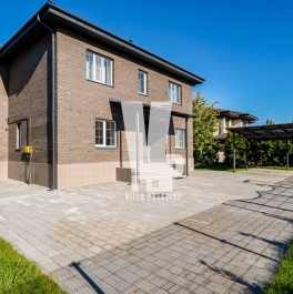 Аренда дома Истра г, Покровское д, 3-я Рождественская (ЖК Новорижский тер) ул,  д. 8