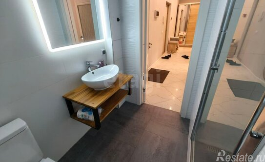 Продажа 2-комн квартиры на вторичном рынке улица Лагоды