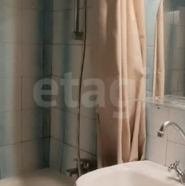 Продажа 3-комн квартиры на вторичном рынке Рыбацкий проспект