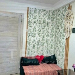 Продажа 4-комн квартиры на вторичном рынке Большевиков пр-кт,  д. 4 к1