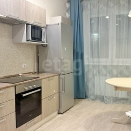 Продажа 4-комн квартиры на вторичном рынке Выборг, Приморская улица,  д. 4