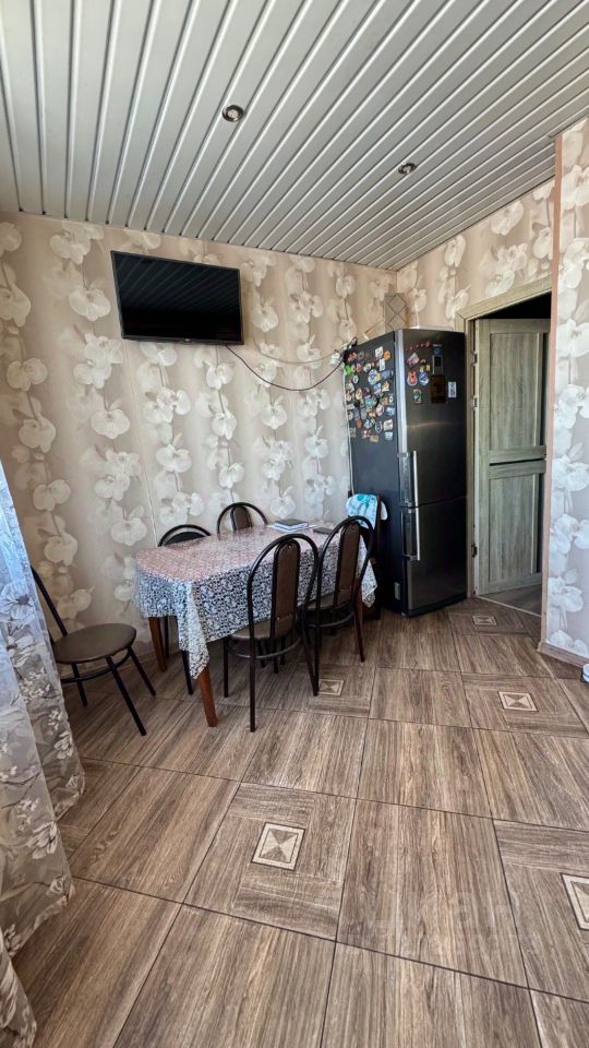 Продажа 3-комн квартиры на вторичном рынке Серпухов, Весенняя улица, 57