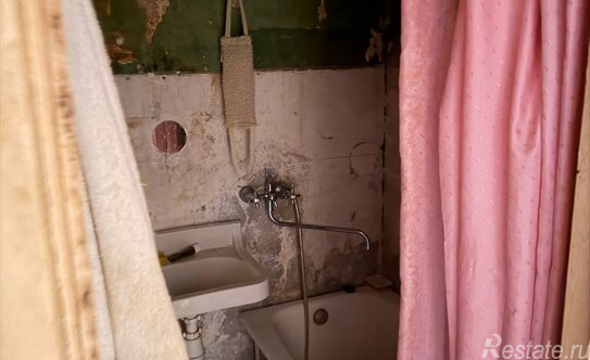 Продажа 2-комн квартиры на вторичном рынке ул Молостовых,  д. 11,  к. 6