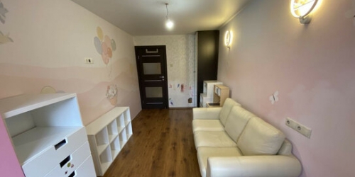 3-комн квартира Стройковская улица,  д. 8