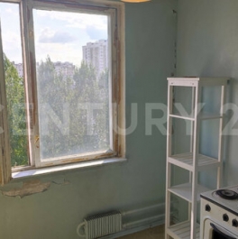 Продажа 2-комн квартиры на вторичном рынке Ореховый проезд,  д. 35,  к. 1