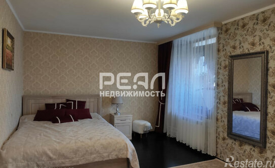 Продажа 2-комн квартиры на вторичном рынке Гатчина, пр-кт 25 Октября,  д. 69,  к. 3