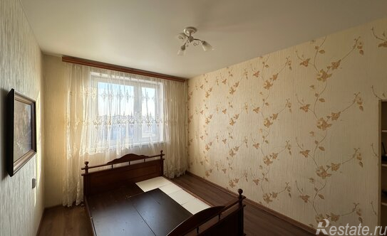 Продажа 2-комн квартиры на вторичном рынке Новокосинская улица,  д. 40