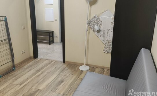 Продажа 1-комн квартиры на вторичном рынке Сосенское п, Веласкеса б-р,  д. 4