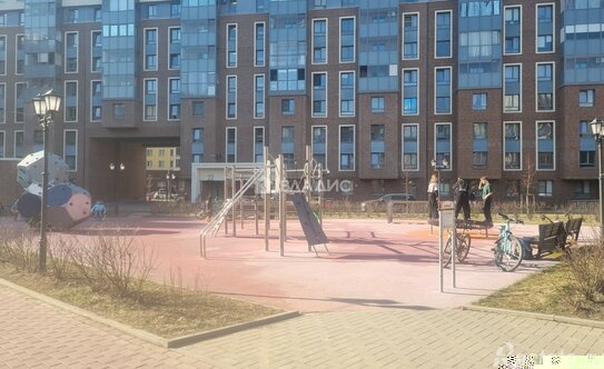 Продажа 2-комн квартиры на вторичном рынке Ветеранов пр-кт,  д. 169 к6 с1