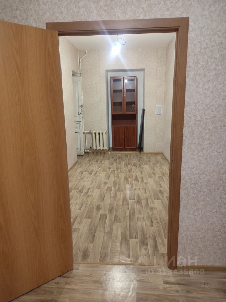 Продажа 3-комн квартиры на вторичном рынке Зверинская улица, 5