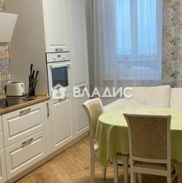Продажа 2-комн квартиры на вторичном рынке ул Лётчика Грицевца,  д. 5,  к. 1