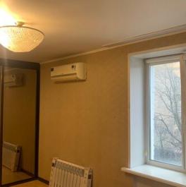 Продажа 2-комн квартиры на вторичном рынке Каменщики М. ул,  д. 18 к4