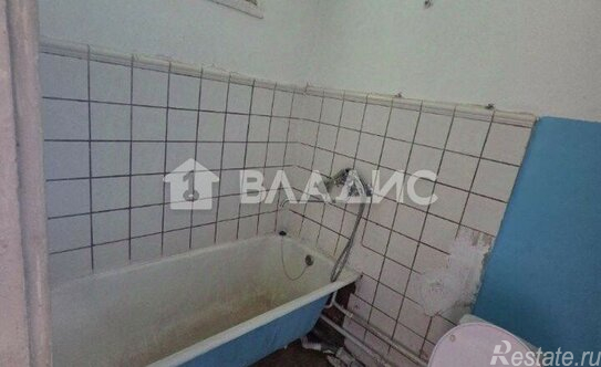 Продажа 2-комн квартиры на вторичном рынке Семёновский пер,  д. 18А