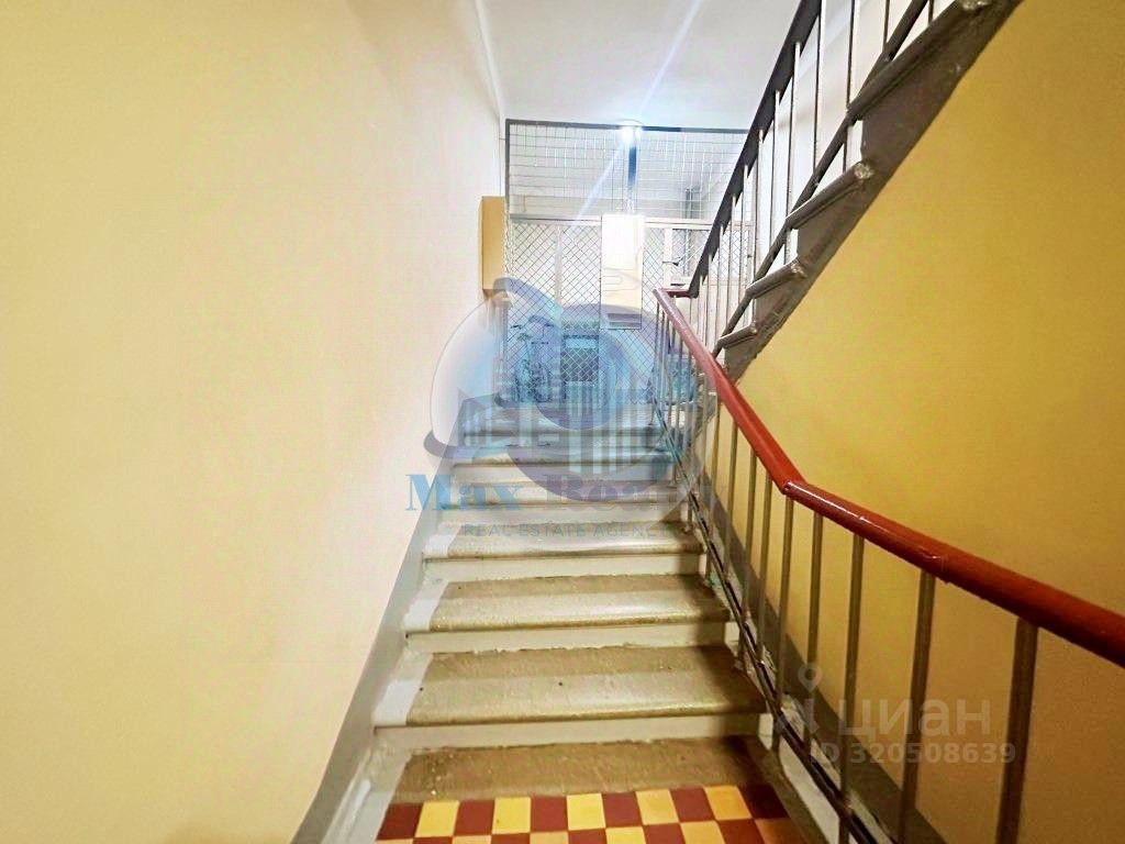 Продажа 2-комн квартиры на вторичном рынке Видное, Школьная улица, 21