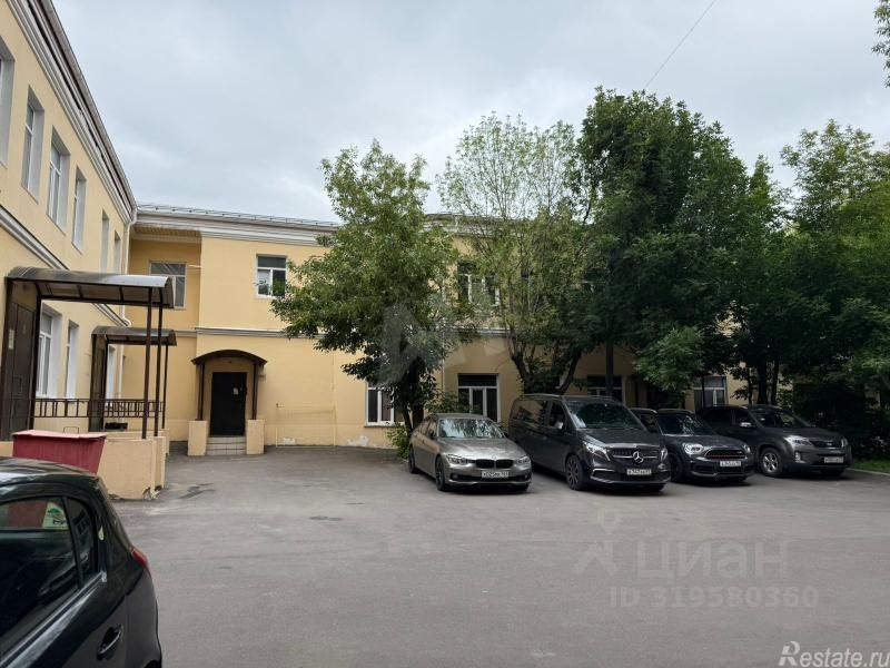 Продажа отдельного здания Колобовский 2-й пер,  д. 9/2 с3