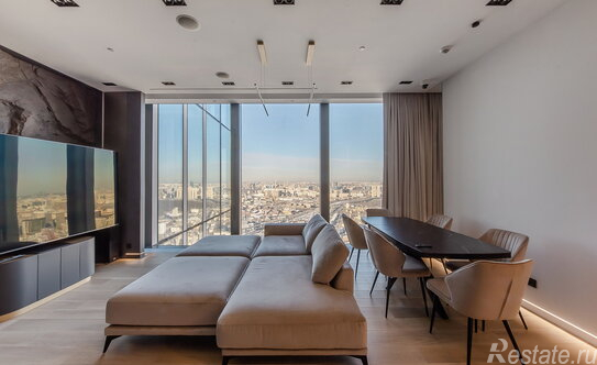 Продажа 3-комн квартиры на вторичном рынке улица Лётчика Грицевца,  д. 11