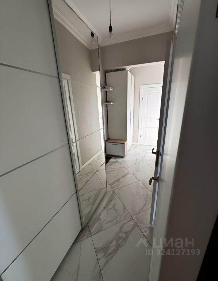 Продажа 2-комн квартиры на вторичном рынке улица Лобанова, 2/21