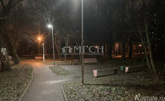 Продажа 4-комн квартиры на вторичном рынке Симоновская наб,  д. 2 к2