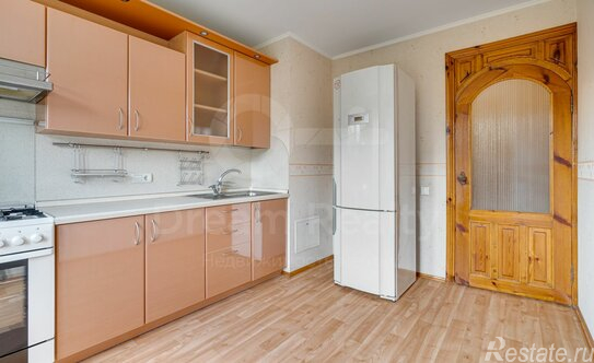 Продажа 3-комн квартиры на вторичном рынке Подольск, Октябрьский пр-кт,  д. 2в