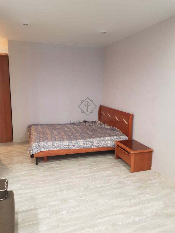 Продажа 1-комн квартиры на вторичном рынке Химки, улица Бабакина,  д. 15