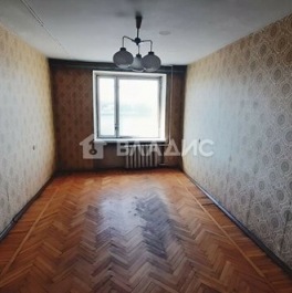 Продажа 2-комн квартиры на вторичном рынке Свердловская наб,  д. 64