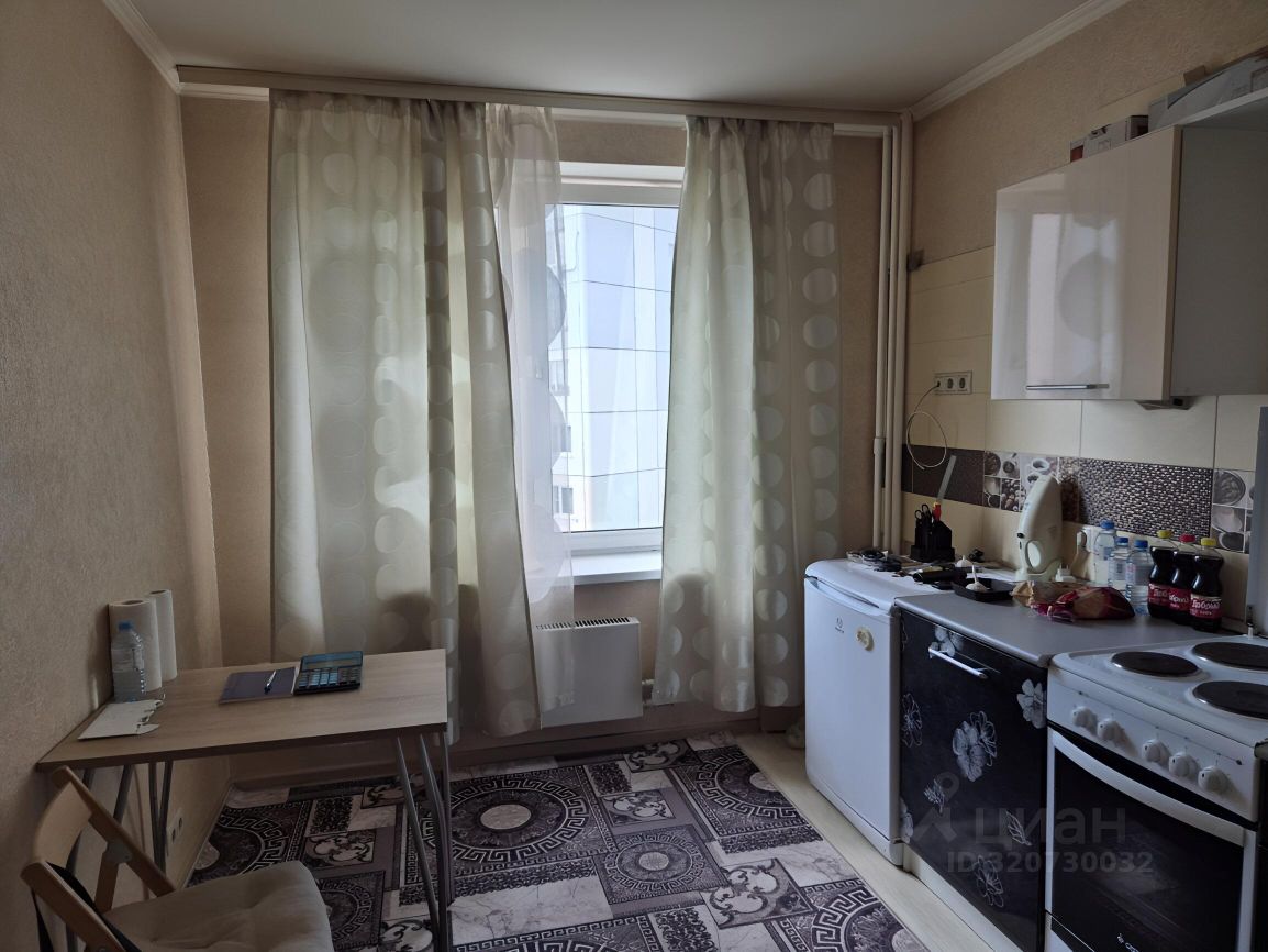 Продажа 1-комн квартиры на вторичном рынке д. Островцы, улица Подмосковная, 36