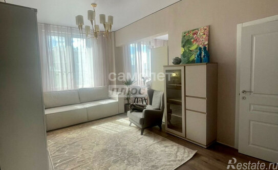 Продажа 2-комн квартиры на вторичном рынке ул Куусинена,  д. 7,  к. 1