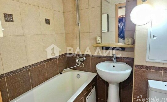 Продажа 1-комн квартиры на вторичном рынке Батюнинская улица,  д. 10