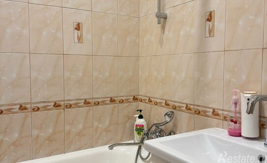 Продажа 4-комн квартиры на вторичном рынке Орехово-Зуево г, Красноармейская ул,  д. 18