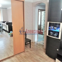 Продажа 3-комн квартиры на вторичном рынке Красных Зорь бул. ,  д. 12