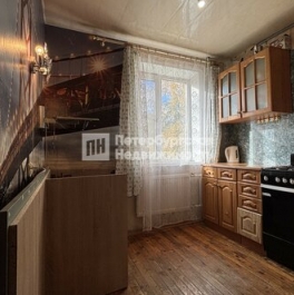 Продажа 2-комн квартиры на вторичном рынке Новгородская улица,  д. 7