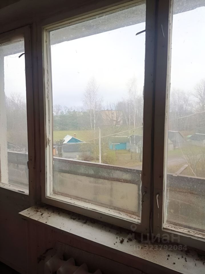 Продажа 2-комн квартиры на вторичном рынке пос. Цветковский, улица Подгорная, 11