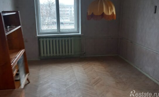 Продажа 3-комн квартиры на вторичном рынке Петергоф г, Халтурина ул,  д. 11