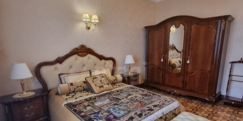 5-комн квартира ул Студенческая,  д. 32
