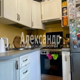 Продажа 3-комн квартиры на вторичном рынке Рашетова улица,  д. 7