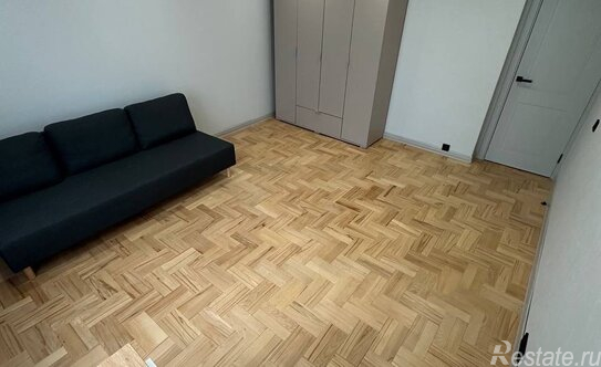 Продажа 3-комн квартиры на вторичном рынке Библиотечная улица,  д. 6