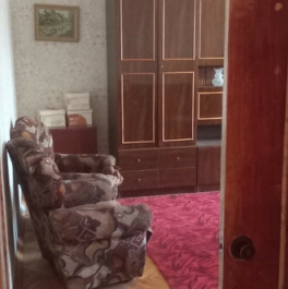 Продажа 3-комн квартиры на вторичном рынке Кронштадт г, Посадская ул,  д. 49