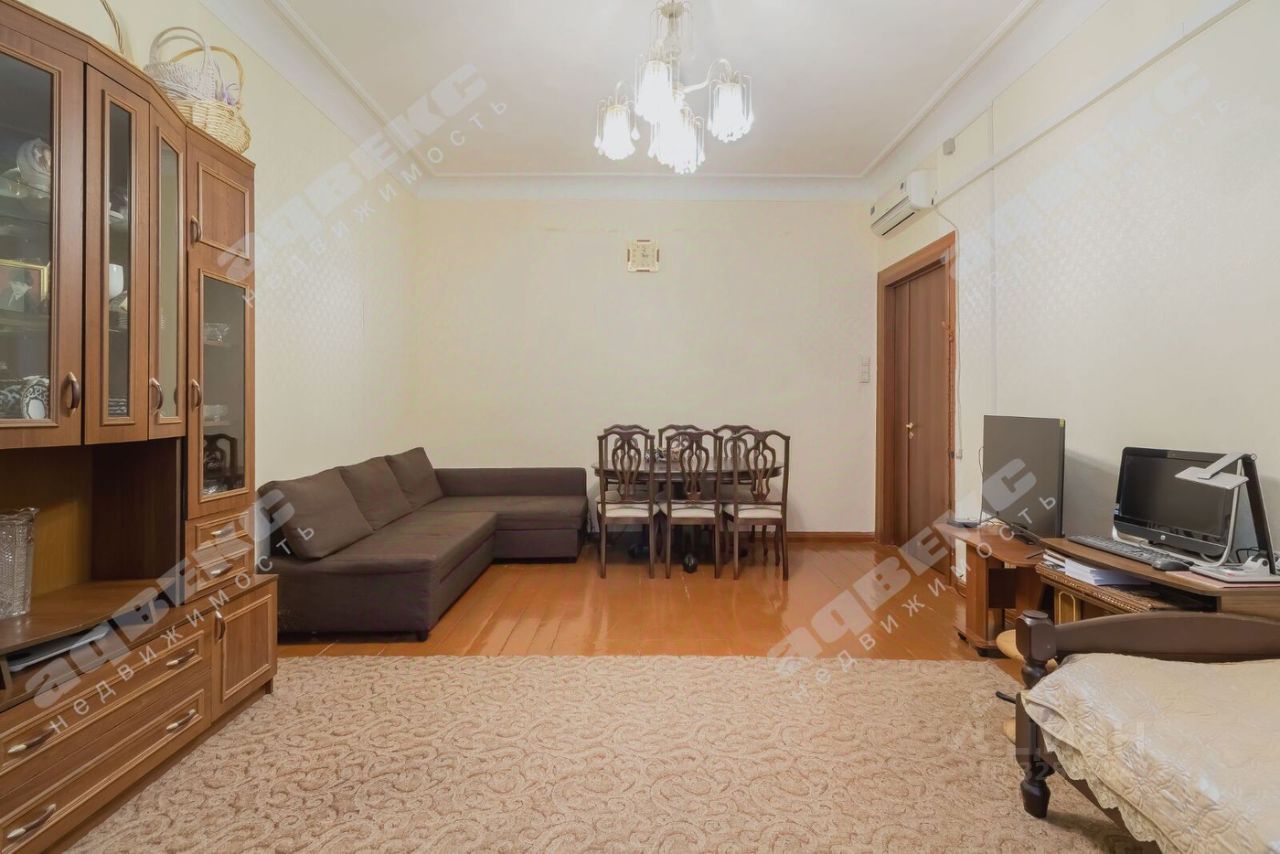 Продажа комнаты улица Радищева, 32