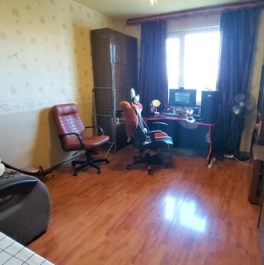Продажа 2-комн квартиры на вторичном рынке Заповедная улица,  д. 28
