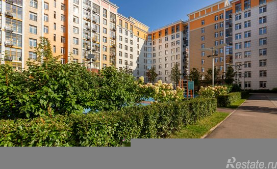 Продажа 2-комн квартиры на вторичном рынке б-р Андрея Тарковского,  д. 8