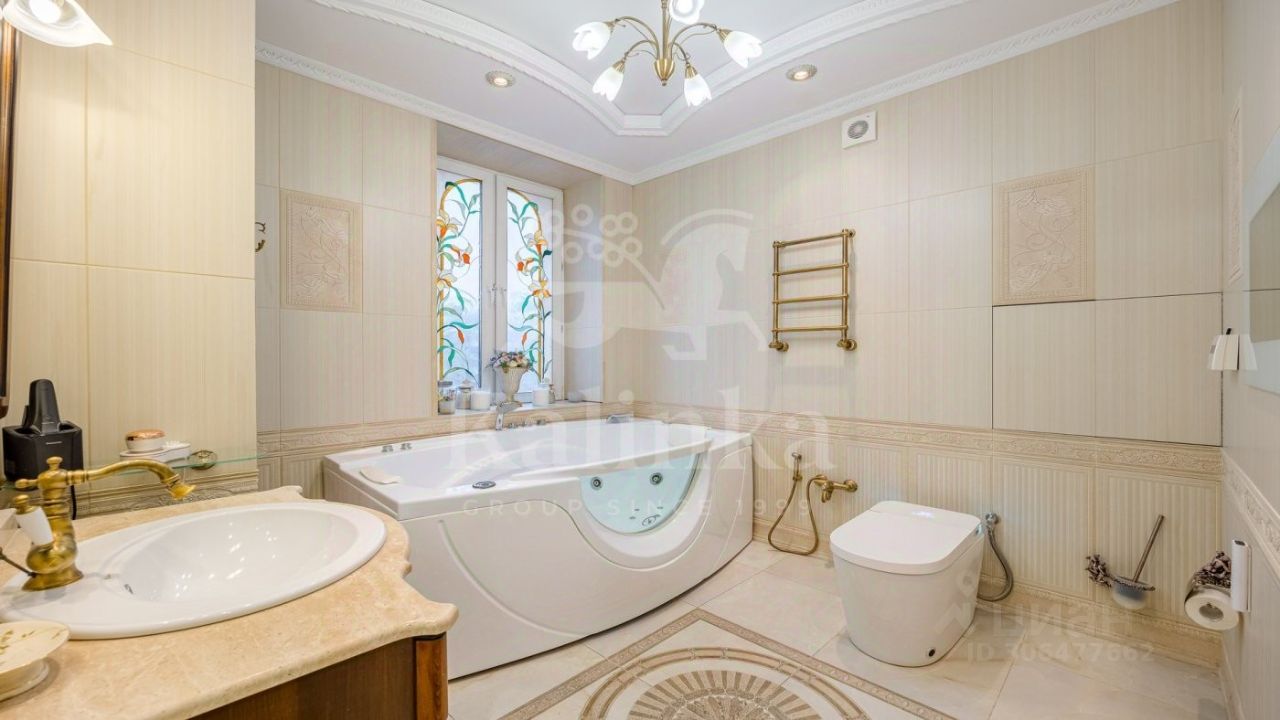 Продажа 3-комн квартиры на вторичном рынке Часовая улица, 19к3