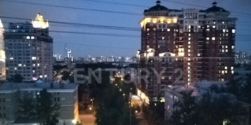 4-комн квартира Маршала Конева ул,  д. 14