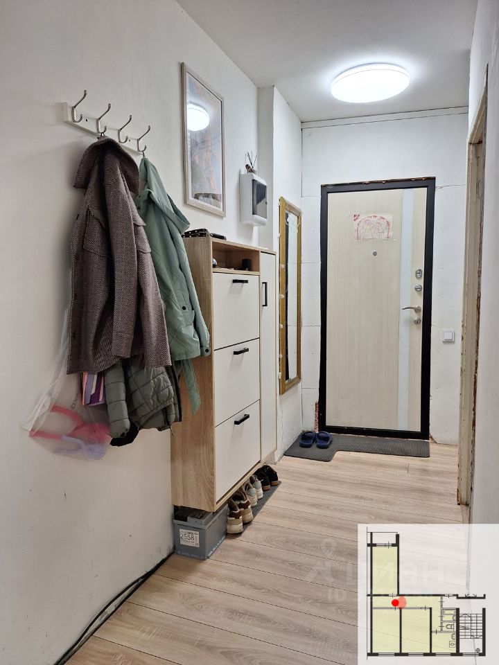 Продажа 3-комн квартиры на вторичном рынке Вяземская улица, 14