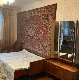 Аренда 1-комн квартиры на вторичном рынке улица Тихомирова,  д. 3